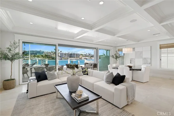 2218 Channel Road, Newport Beach, California 92661