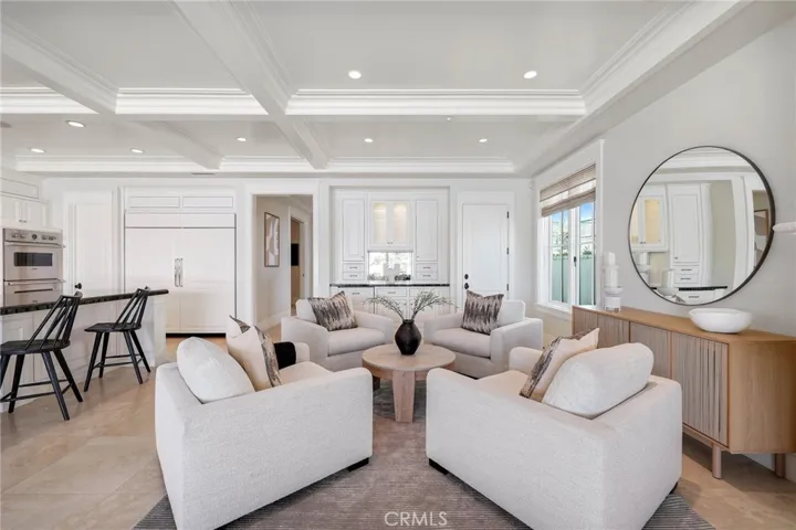 2218 Channel Road, Newport Beach, California 92661