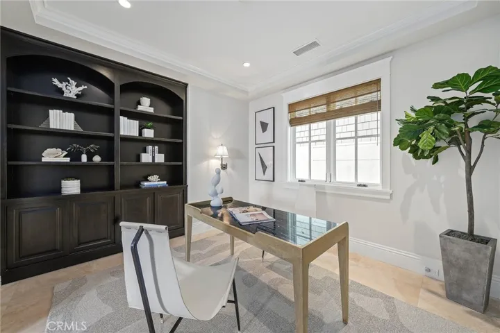 2218 Channel Road, Newport Beach, California 92661