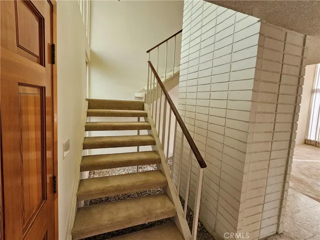 19438 Pine Valley Avenue, Porter Ranch, California 91326