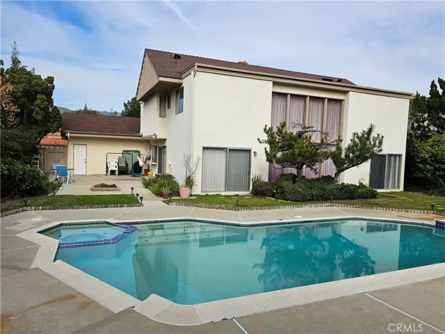 19438 Pine Valley Avenue, Porter Ranch, California 91326