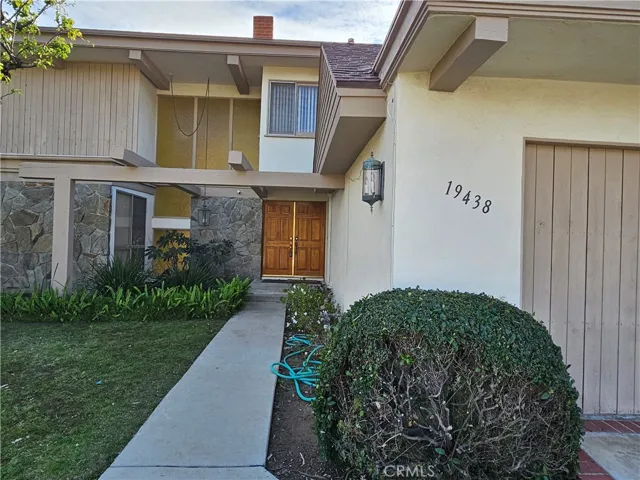 19438 Pine Valley Avenue, Porter Ranch, California 91326