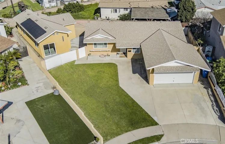2 detached units