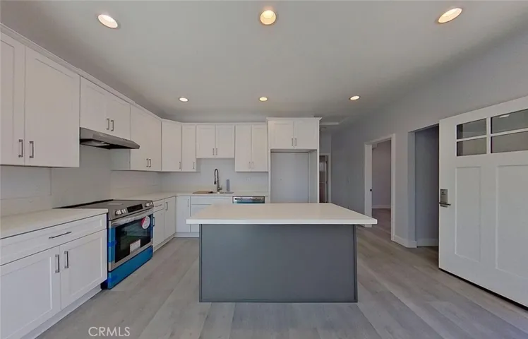 10830 Asbury Avenue, Stanton, California 90680