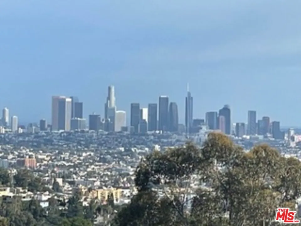 2630 Creston Drive, Los Angeles, California 90068 home-pic-0