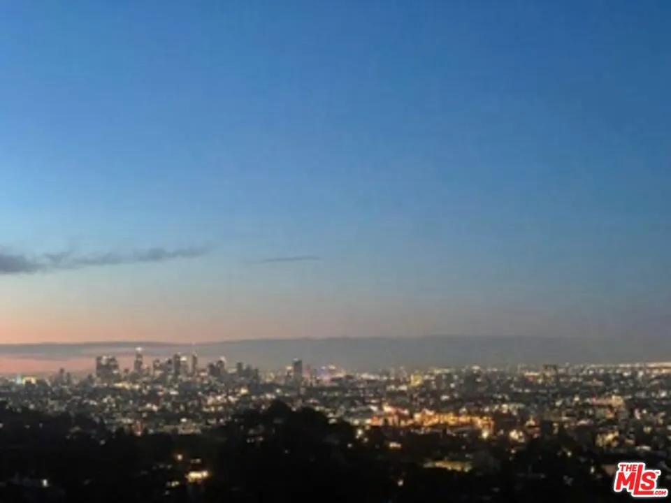2630 Creston Drive, Los Angeles, California 90068 home-pic-3