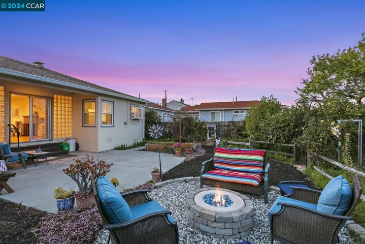 718 34th St, Richmond, California 94805
