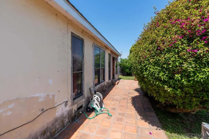 1240 Fourth Ave, Chula Vista, California 91911