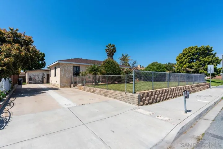 1240 Fourth Ave, Chula Vista, California 91911