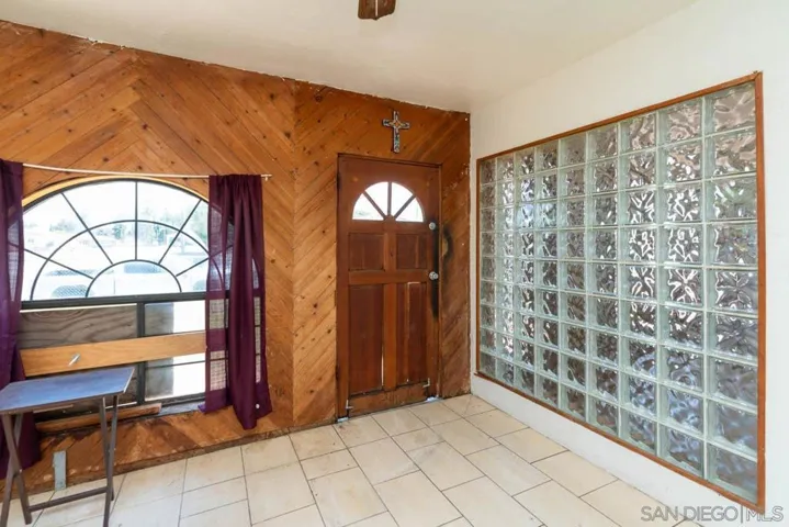 1240 Fourth Ave, Chula Vista, California 91911