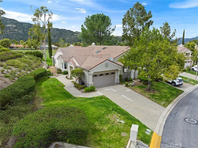 38521 Glen Abbey Lane, Murrieta, California 92562