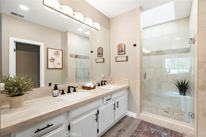 38521 Glen Abbey Lane, Murrieta, California 92562