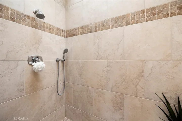 38521 Glen Abbey Lane, Murrieta, California 92562