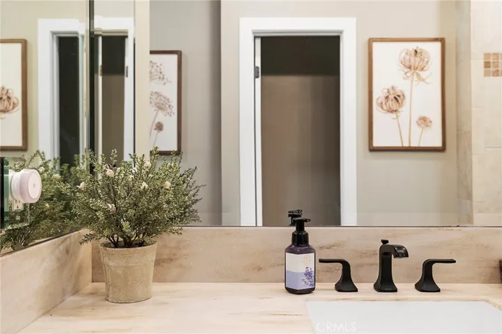 38521 Glen Abbey Lane, Murrieta, California 92562