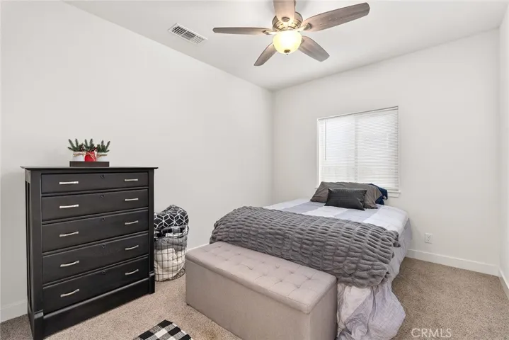Guest bedroom