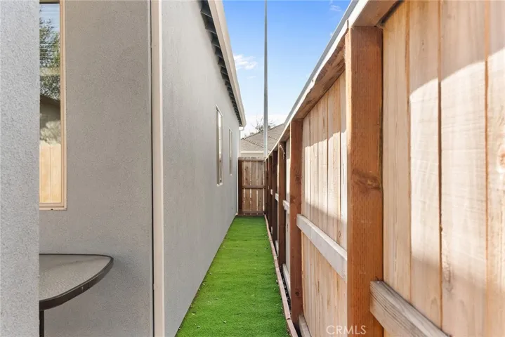 Sideyard