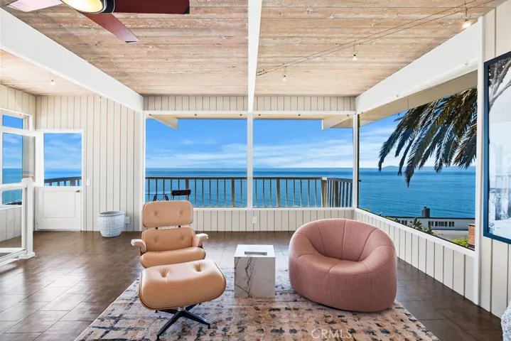 559 Alta Vista Way, Laguna Beach, California 92651