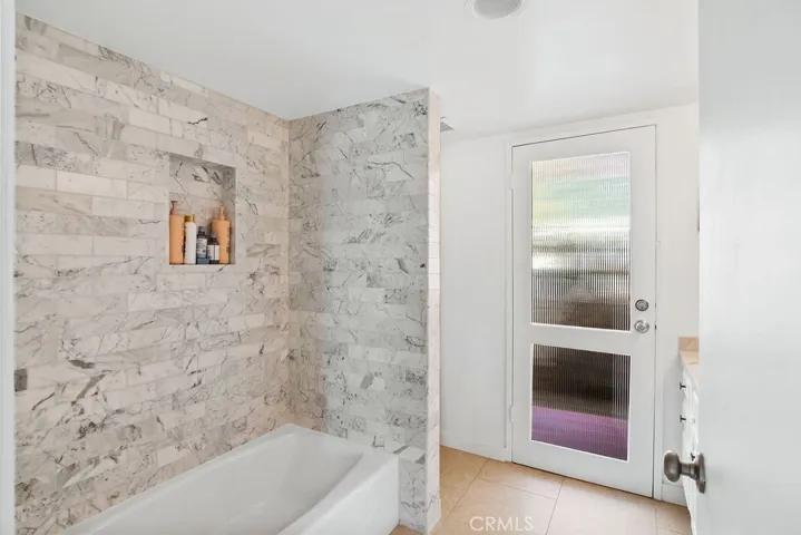 559 Alta Vista Way, Laguna Beach, California 92651