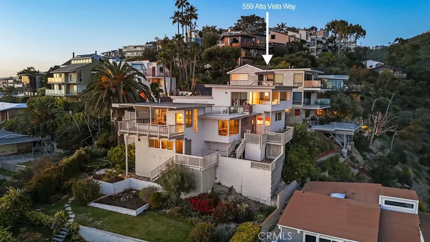 559 Alta Vista Way, Laguna Beach, California 92651