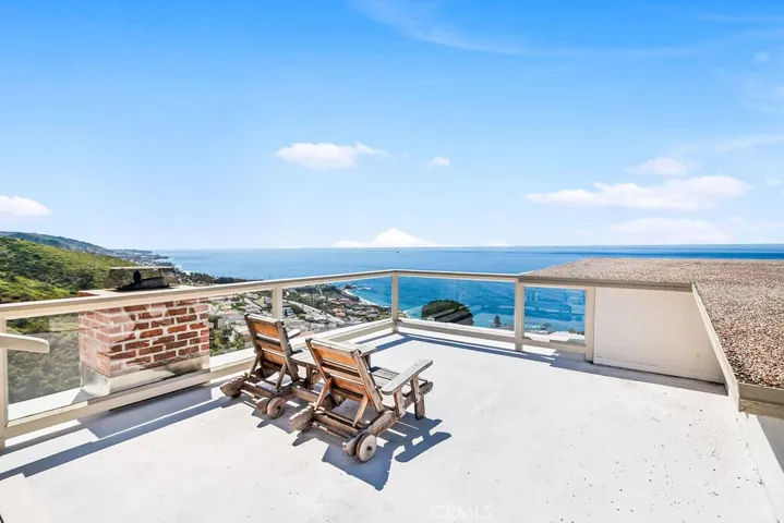 559 Alta Vista Way, Laguna Beach, California 92651