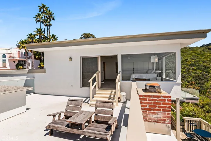 559 Alta Vista Way, Laguna Beach, California 92651