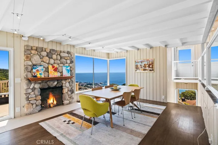 559 Alta Vista Way, Laguna Beach, California 92651