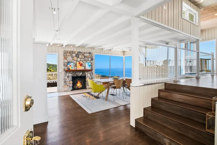 559 Alta Vista Way, Laguna Beach, California 92651
