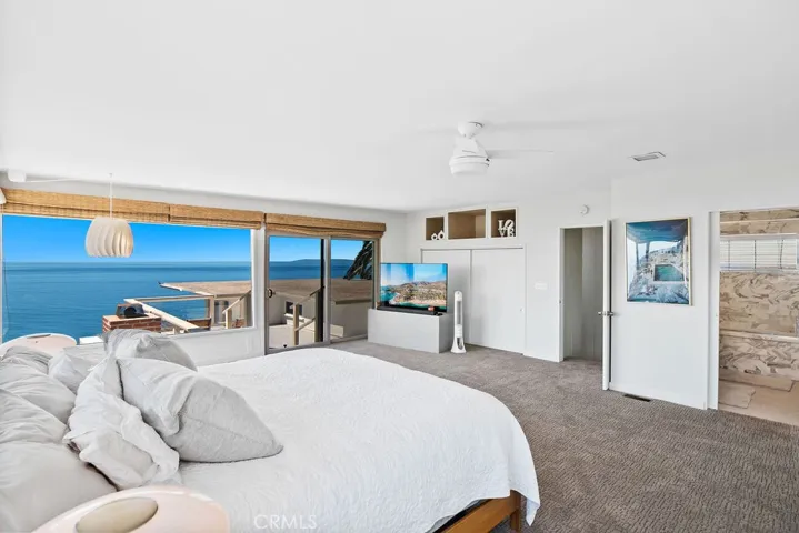 559 Alta Vista Way, Laguna Beach, California 92651