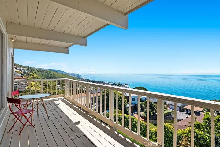 559 Alta Vista Way, Laguna Beach, California 92651
