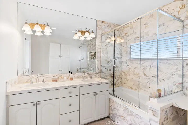 559 Alta Vista Way, Laguna Beach, California 92651