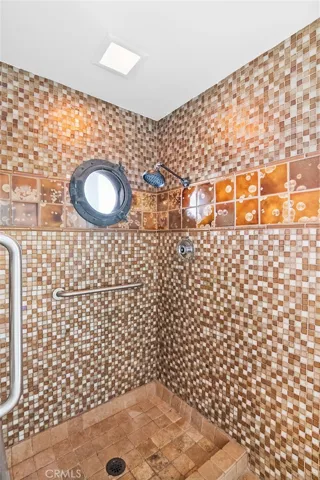 559 Alta Vista Way, Laguna Beach, California 92651