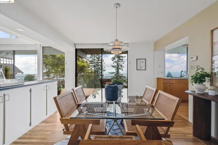 2877 Buena Vista Way, Berkeley, California 94708