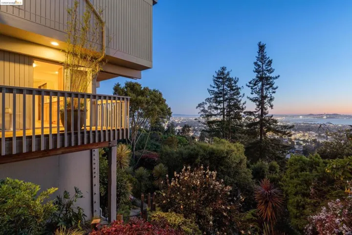2877 Buena Vista Way, Berkeley, California 94708