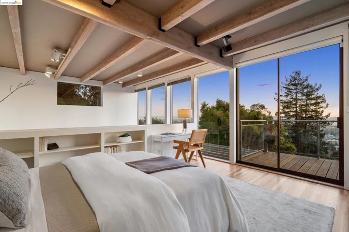 2877 Buena Vista Way, Berkeley, California 94708