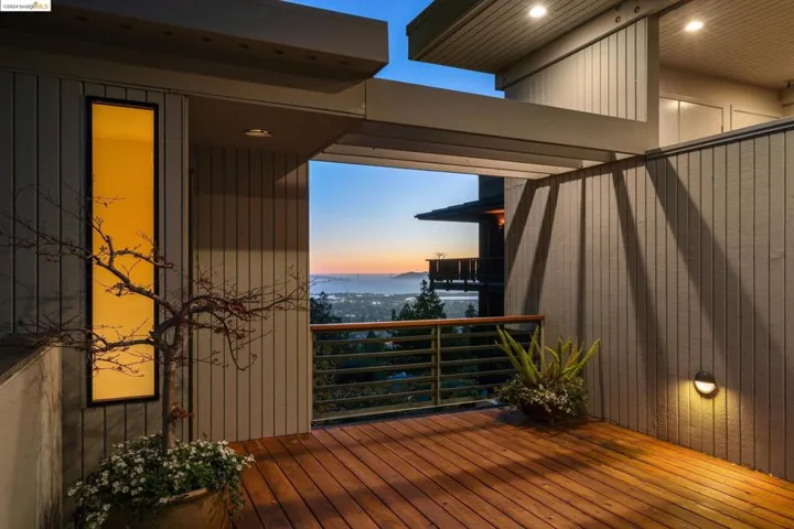 2877 Buena Vista Way, Berkeley, California 94708