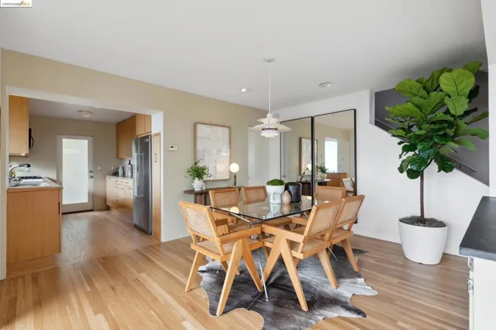 2877 Buena Vista Way, Berkeley, California 94708