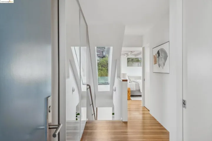 2877 Buena Vista Way, Berkeley, California 94708