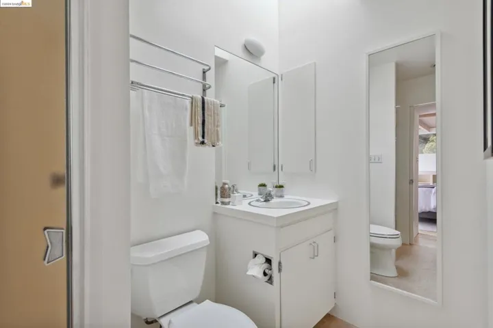 2877 Buena Vista Way, Berkeley, California 94708