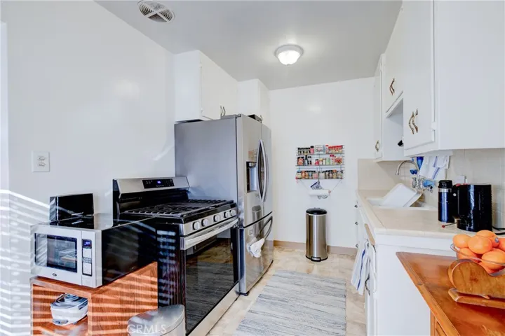 775 Portola Avenue, Torrance, California 90501