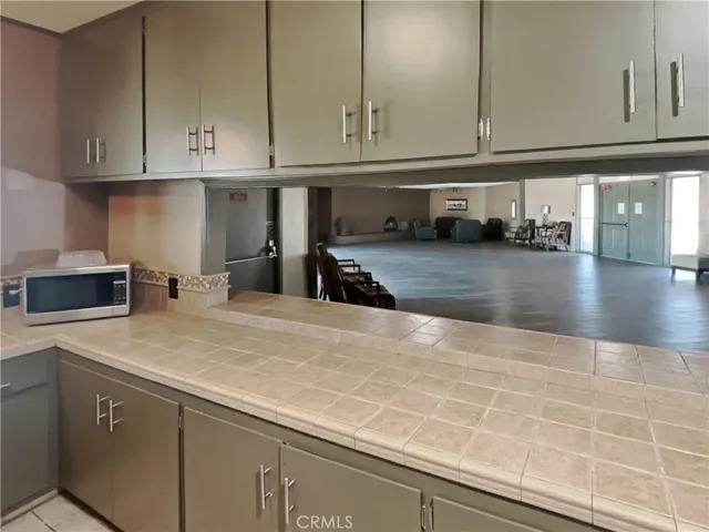 Kitchen club house