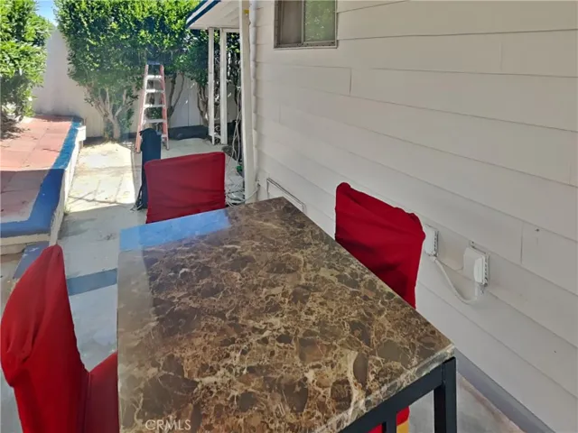 outdoor area