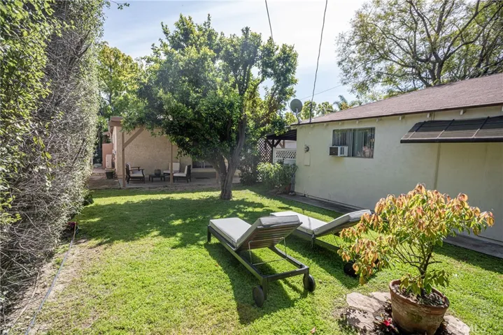1345 N Fairview Street, Burbank, California 91505