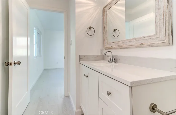 231 W Escalones B, San Clemente, California 92672
