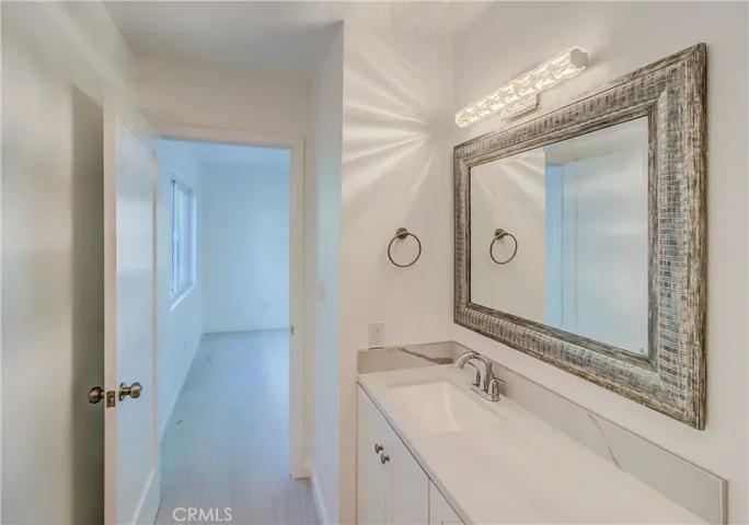 231 W Escalones B, San Clemente, California 92672