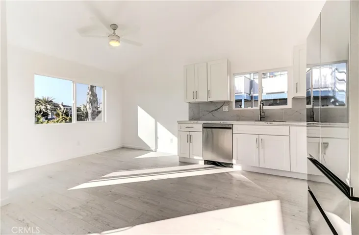 231 W Escalones B, San Clemente, California 92672