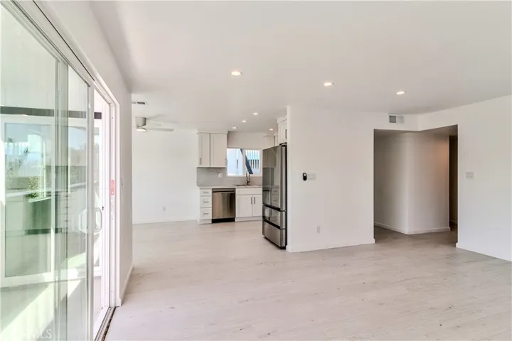 231 W Escalones A, San Clemente, California 92672