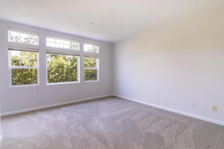 122 Swallowtail Court, Brisbane, California 94005