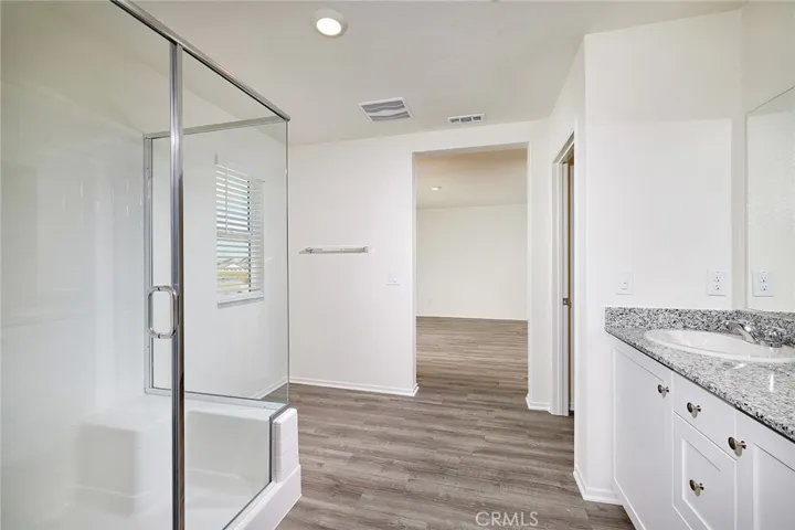 4246 Avenue J-6, Lancaster, California 93536