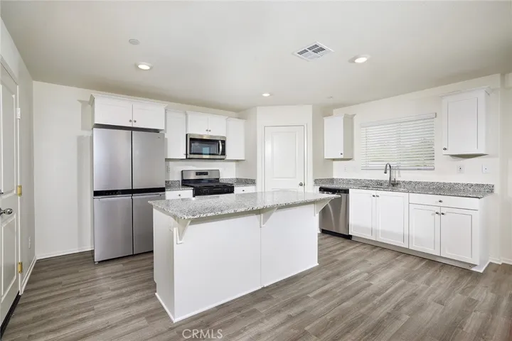 4246 Avenue J-6, Lancaster, California 93536