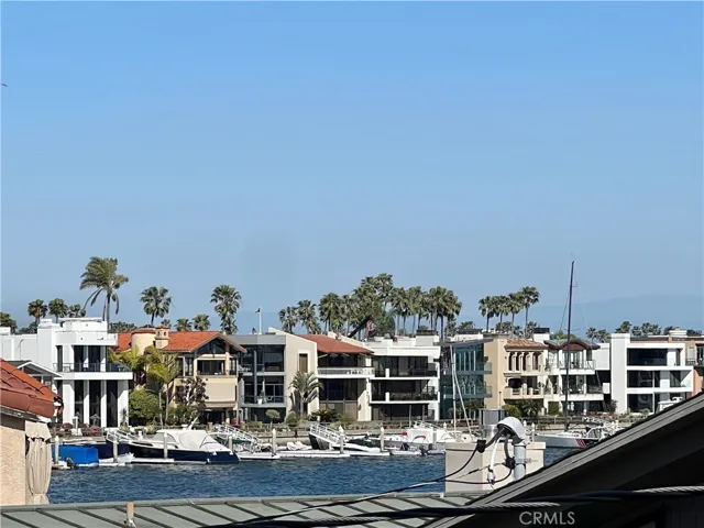 28 Giralda, Long Beach, California 90803